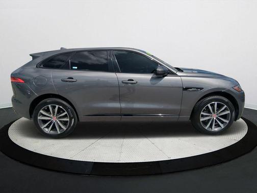 2018 Jaguar F-PACE 25t R-Sport