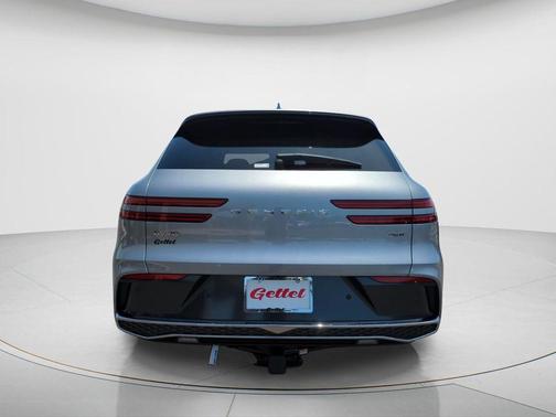 Silver 2026 Genesis GV70 2.5T Advanced