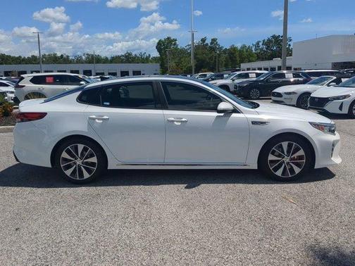 2016 Kia Optima SXL Turbo