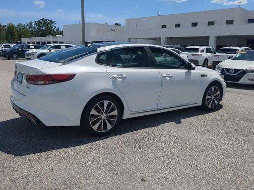 2016 Kia Optima SXL Turbo