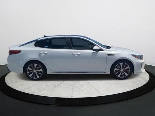 2016 Kia Optima SXL Turbo