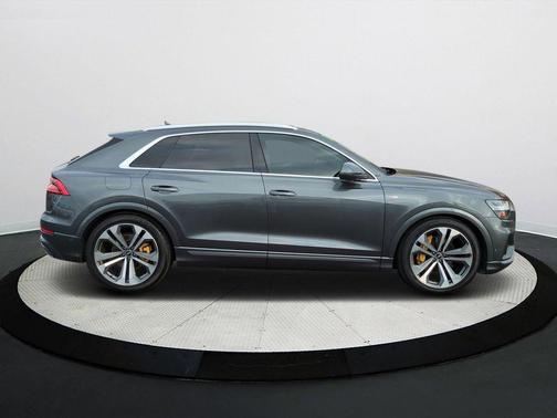 2021 Audi Q8 55 Prestige
