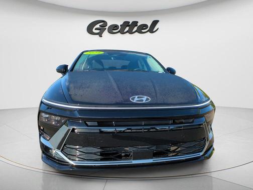 Onyx Black 2024 Hyundai SONATA SEL