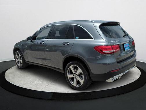 2018 Mercedes-Benz GLC 300 Base