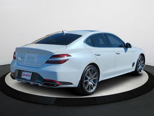 2026 Genesis G70 PRESTIGE