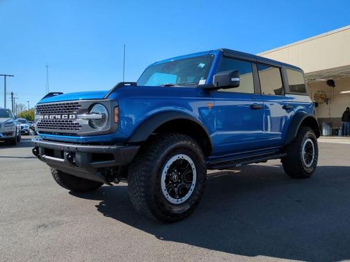 2023 Ford Bronco Badlands