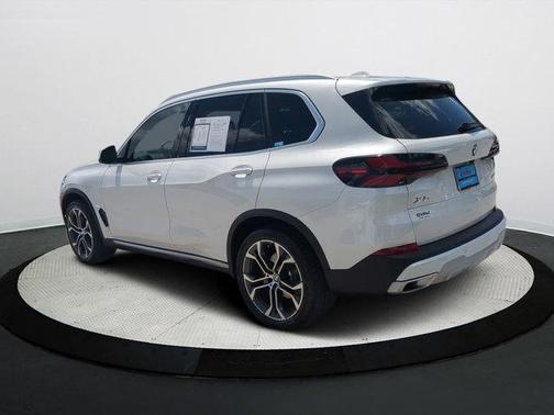 2025 BMW X5 sDrive40i