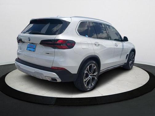 2025 BMW X5 sDrive40i