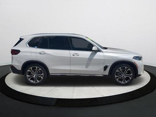 2025 BMW X5 sDrive40i