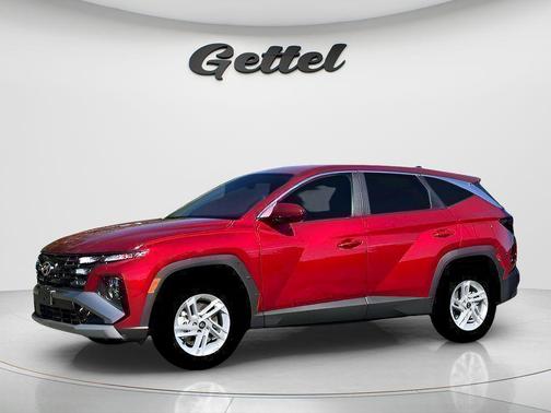 Red 2025 Hyundai TUCSON SE