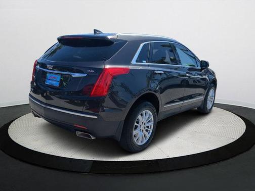 2017 Cadillac XT5 Base