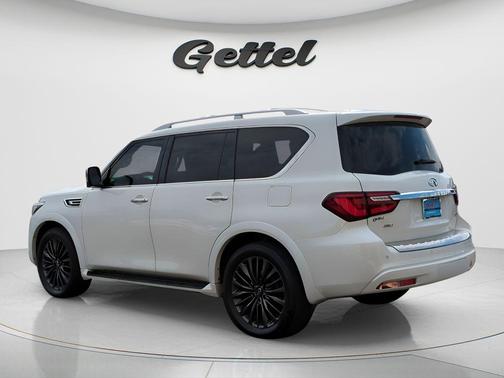 2022 INFINITI QX80 SENSORY