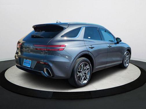 2023 Genesis GV70 2.5T