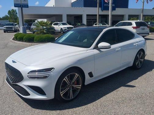 2025 Genesis G70 2.5T