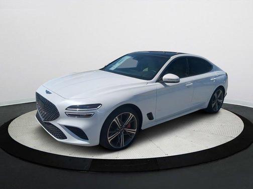 2025 Genesis G70 2.5T