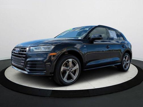 2020 Audi Q5 40 Premium Plus
