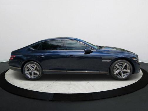 2024 Genesis G80 2.5T