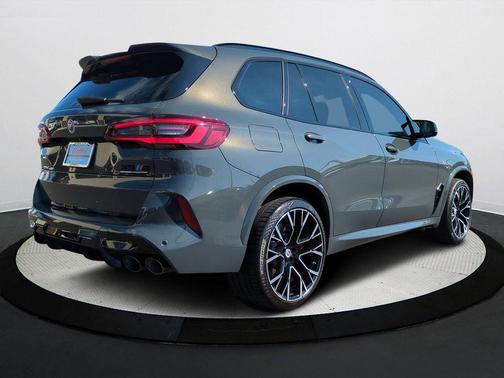 2022 BMW X5 M Base