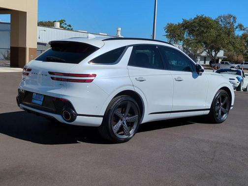 2025 Genesis GV70 2.5T