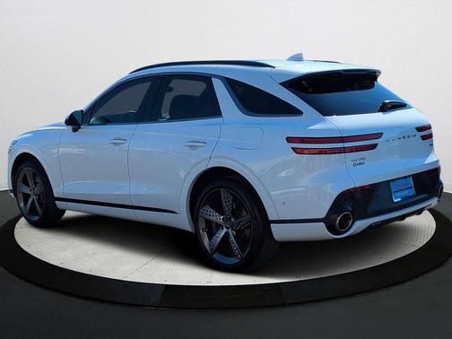 2025 Genesis GV70 2.5T