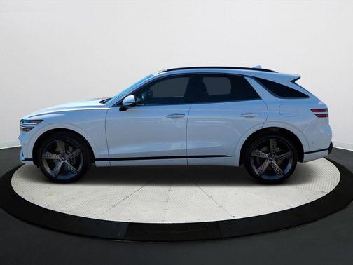 2025 Genesis GV70 2.5T