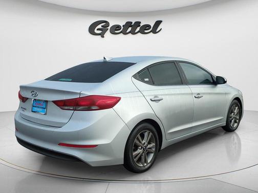 2017 Hyundai ELANTRA Value Edition