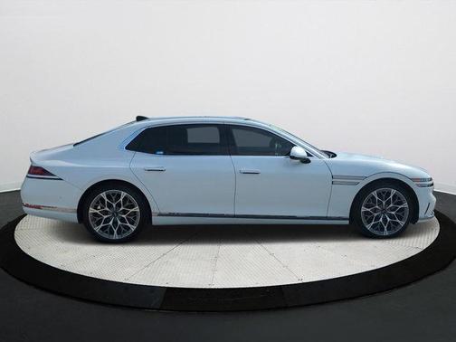 2023 Genesis G90 3.5T e-SC