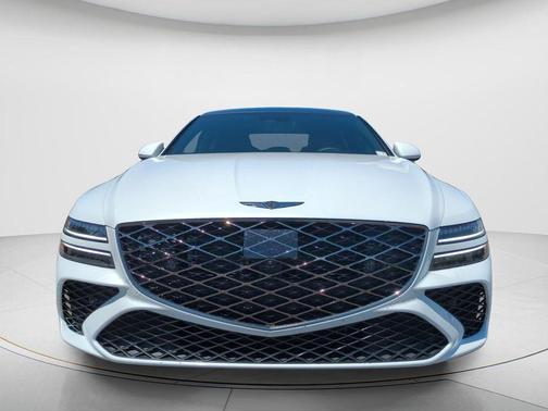 Alta White 2026 Genesis G80 2.5T