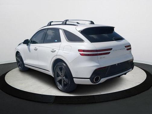 2025 Genesis GV70 2.5T