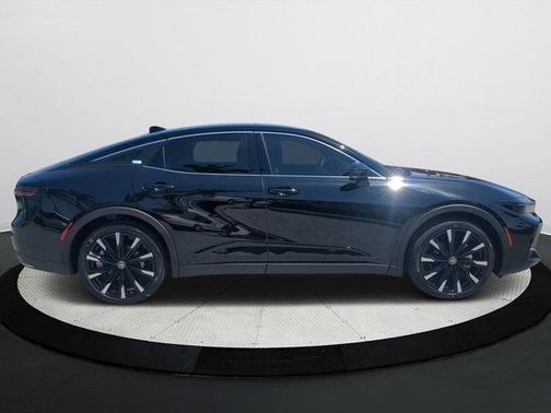 2023 Toyota Crown Platinum