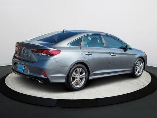 2019 Hyundai SONATA SEL