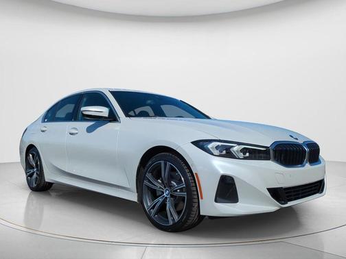 Mineral White Metallic 2024 BMW 330 i