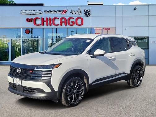 2025 Nissan Kicks SR