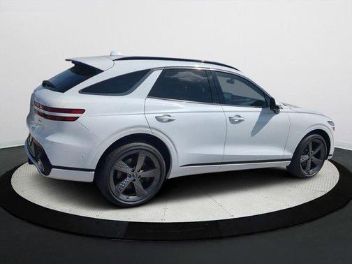 2025 Genesis GV70 2.5T