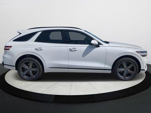 2025 Genesis GV70 2.5T