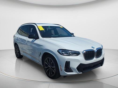 Alpine White 2022 BMW X3 M40i