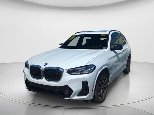 Alpine White 2022 BMW X3 M40i