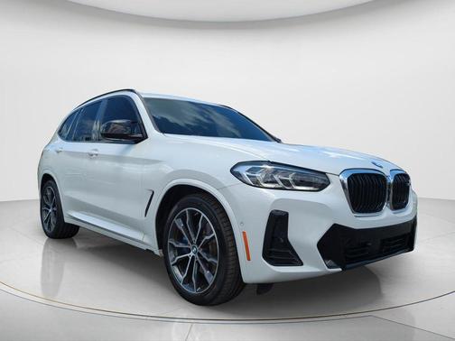 Alpine White 2022 BMW X3 M40i