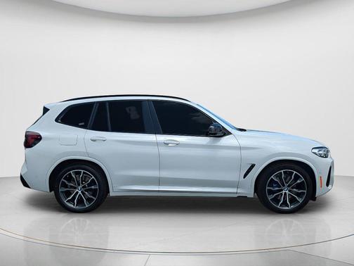 Alpine White 2022 BMW X3 M40i