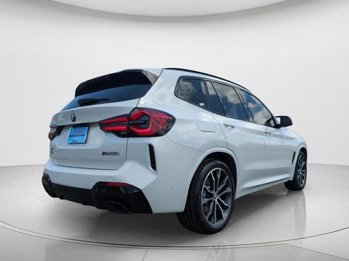 Alpine White 2022 BMW X3 M40i