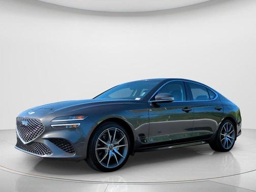 Makalu Gray 2023 Genesis G70 2.0T