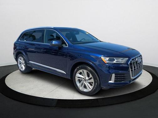 2021 Audi Q7 45 Premium Plus