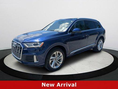 2021 Audi Q7 45 Premium Plus
