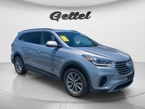Iron Frost 2017 Hyundai SANTA FE SE