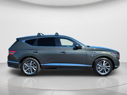 Green 2026 Genesis GV80 2.5T Advanced