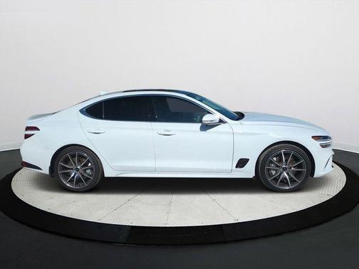 2026 Genesis G70 2.5T Prestige