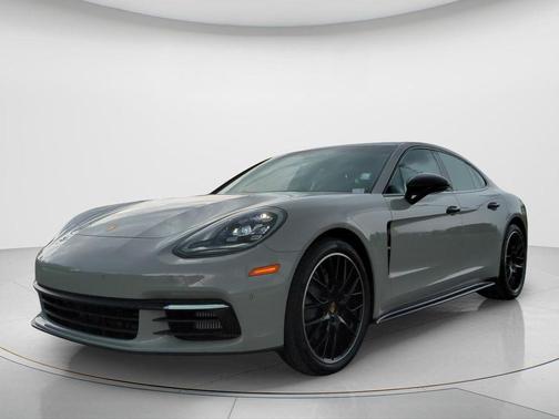 Gray 2018 Porsche Panamera 4S