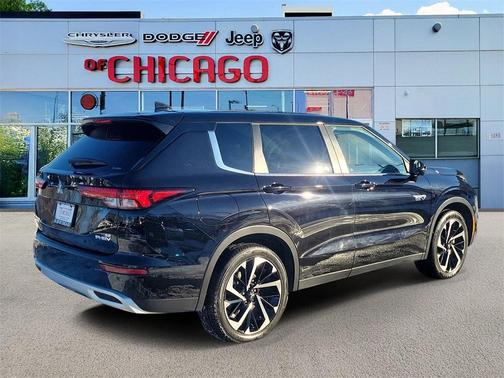 2024 Mitsubishi Outlander PHEV SE