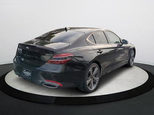 2024 Genesis G70 2.5T