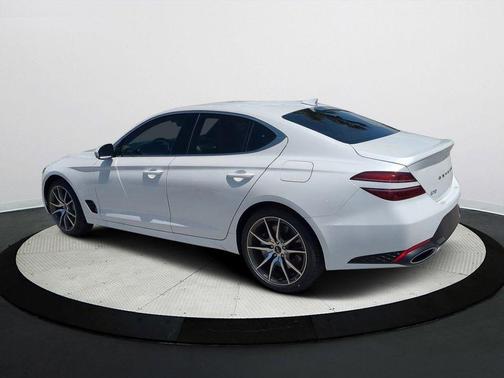 2026 Genesis G70 2.5T Standard